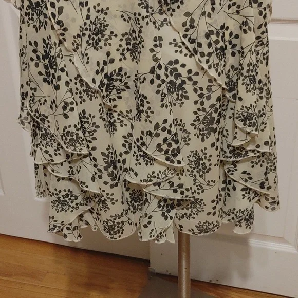 😎Amanda Lane Dress - Picture 5 of 15